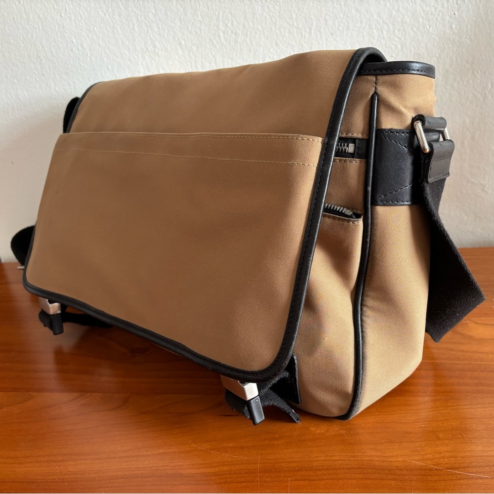 Coach Men's Messenger Bag - Picture 3 of 16